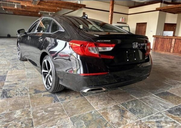 2021 Honda Accord - Image 2