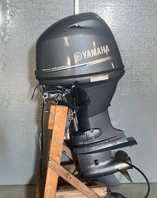 Yamaha Outboard Engine